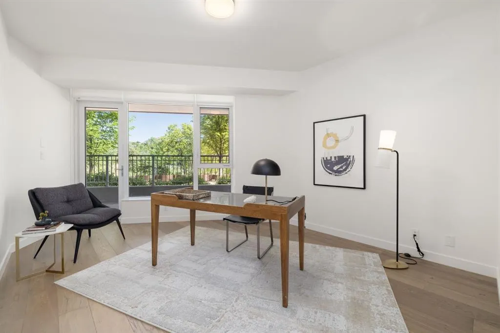 88 Waterfront Mews SW, #101