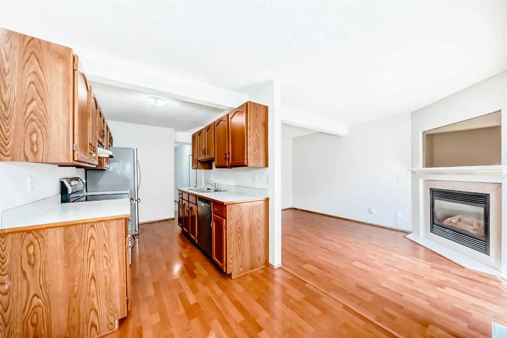 244 Shawinigan Drive SW