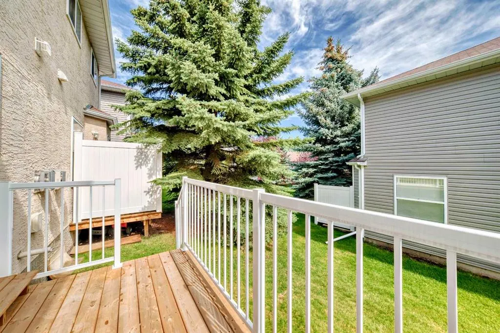 244 Shawinigan Drive SW