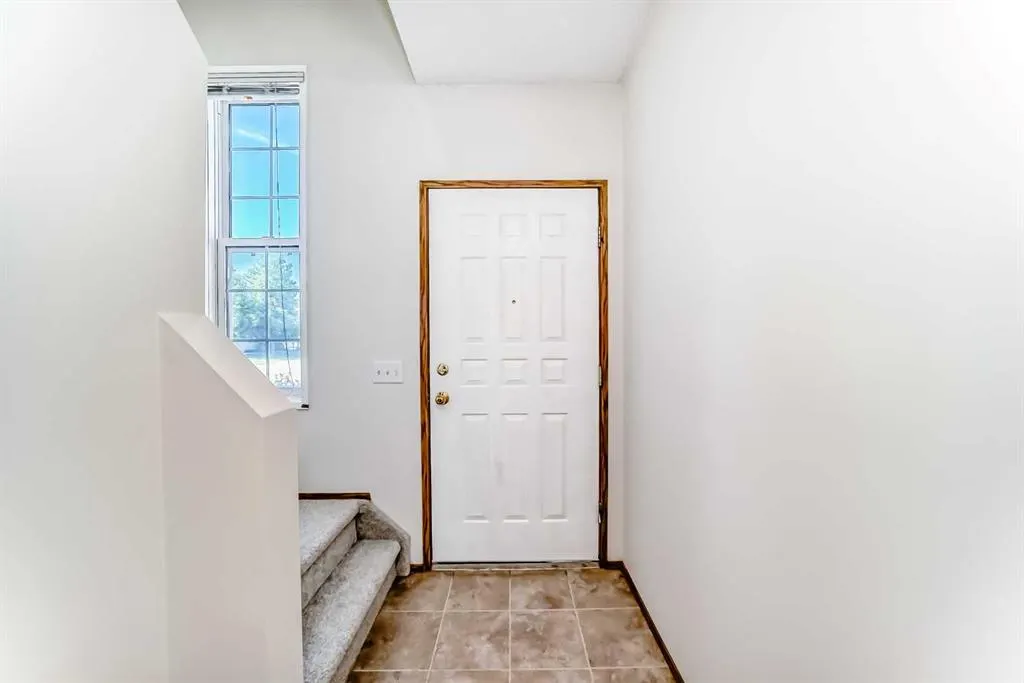 244 Shawinigan Drive SW