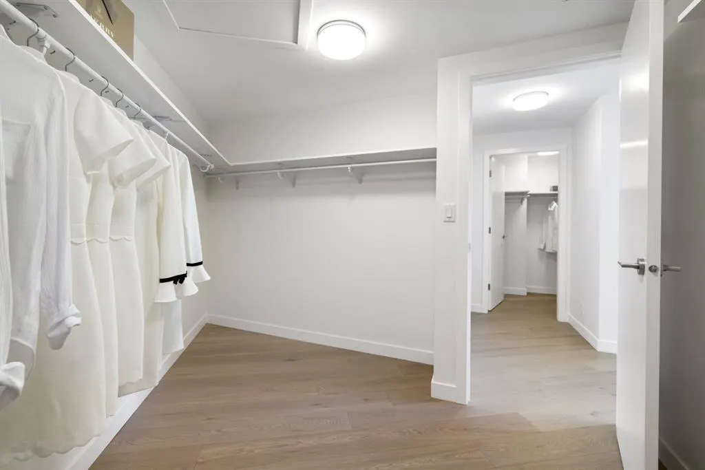 88 Waterfront Mews SW, #102
