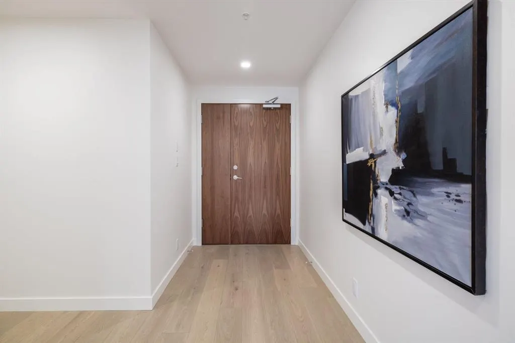 88 Waterfront Mews SW, #102
