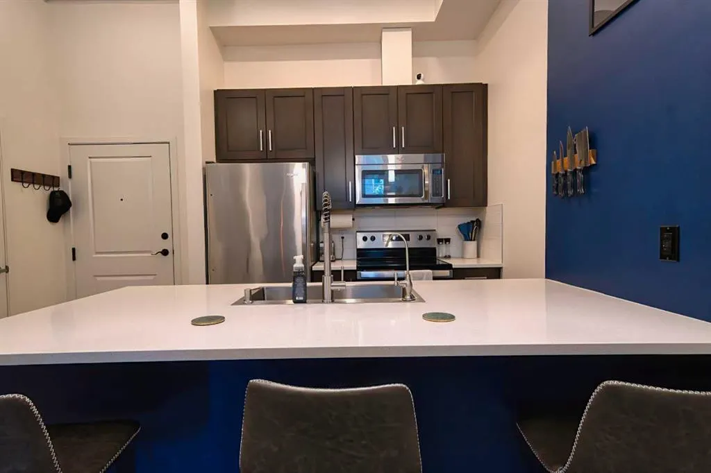 10 Mahogany Mews SE, #116