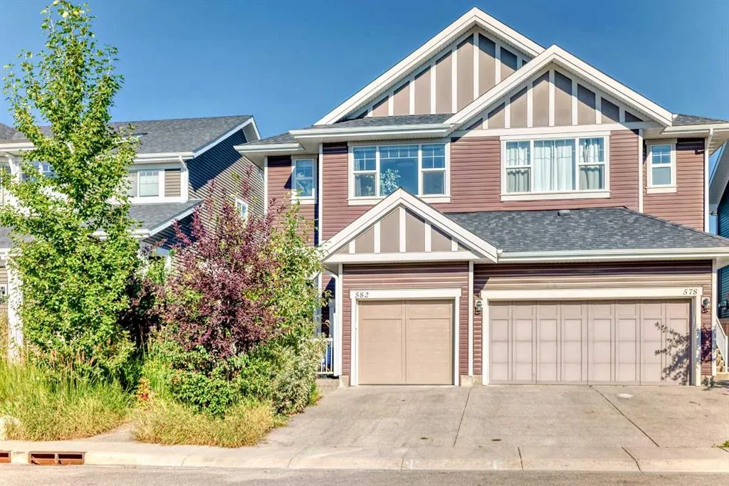 582 River Heights Crescent