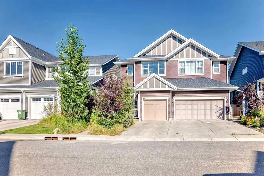 582 River Heights Crescent