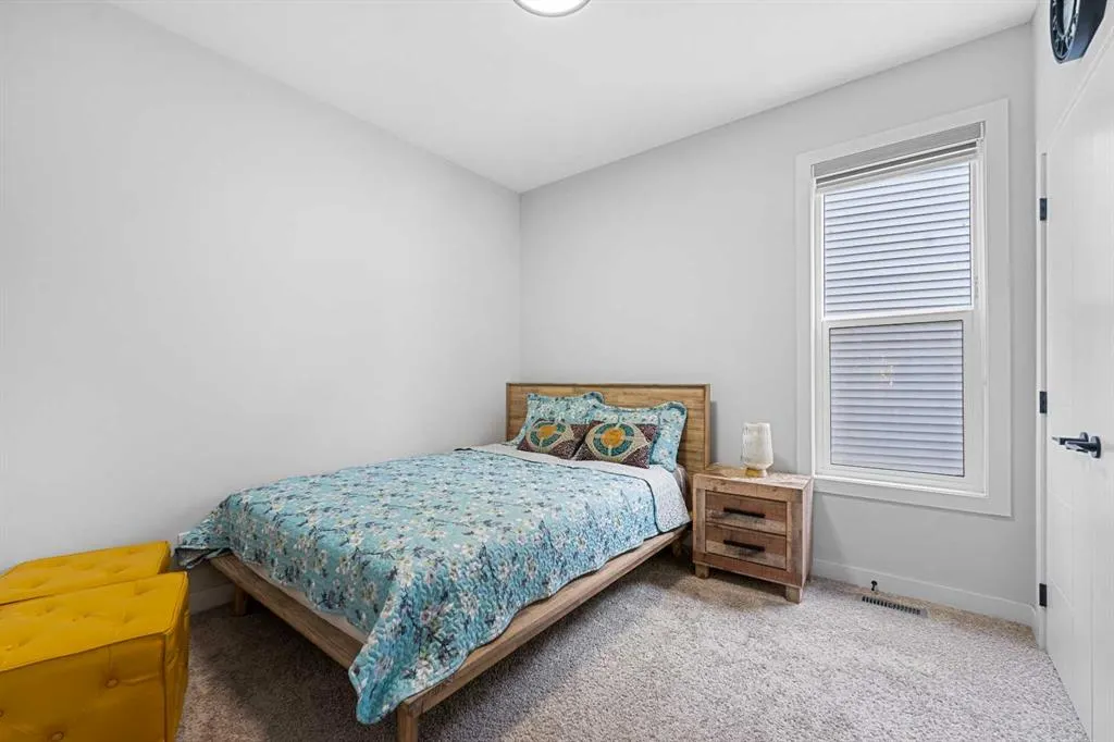 43 Homestead Close NE