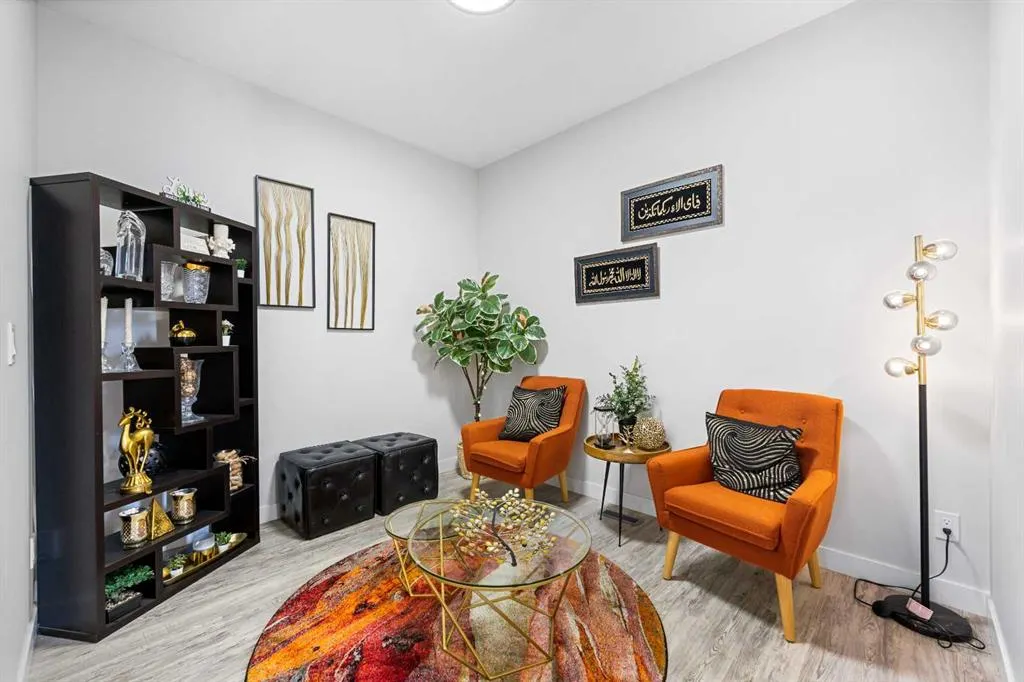 43 Homestead Close NE