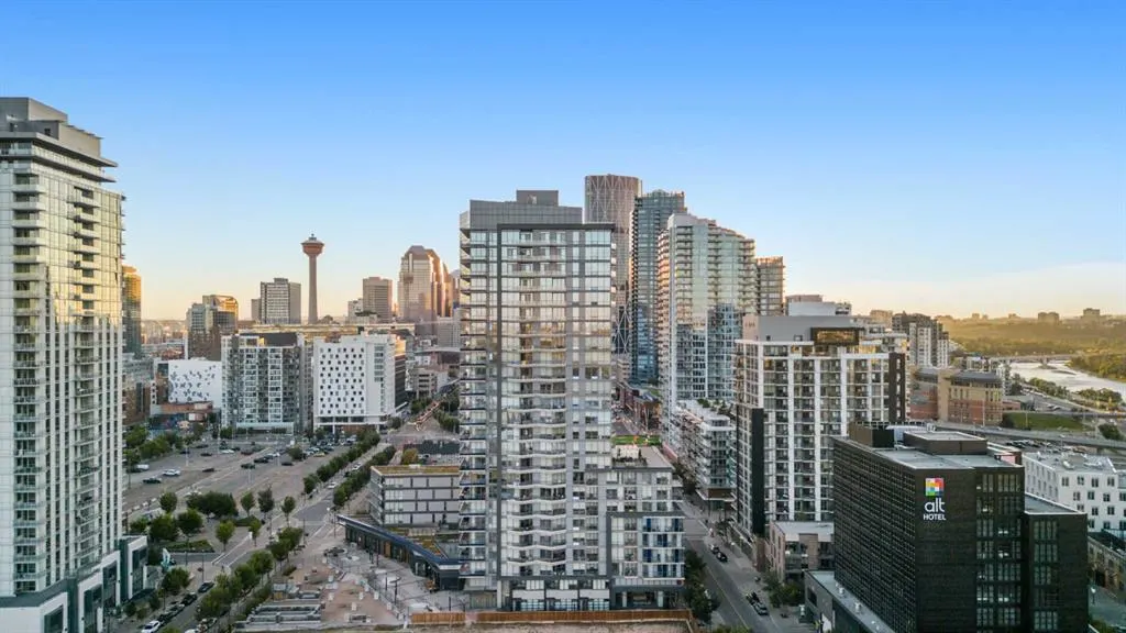 615 6 Avenue SE, #320