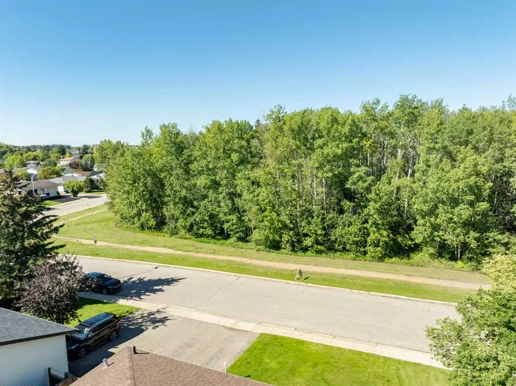 173 Hilltop Crescent