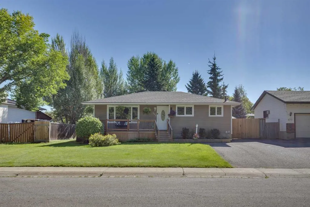 173 Hilltop Crescent