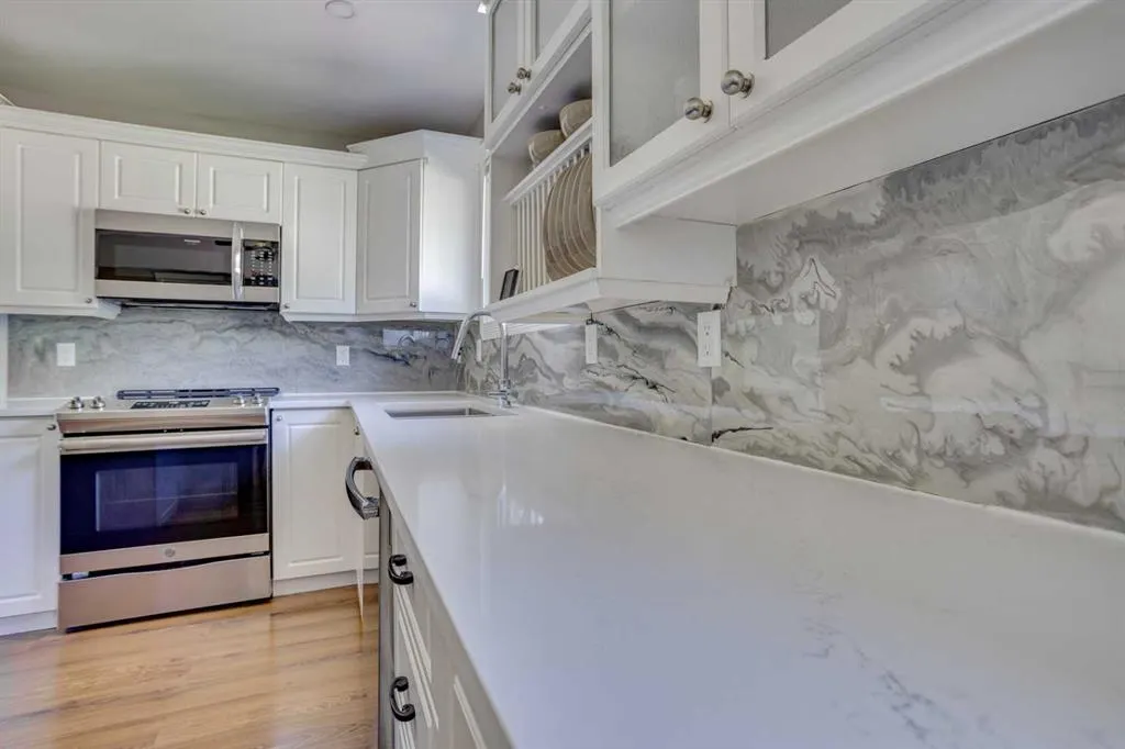 173 Hilltop Crescent
