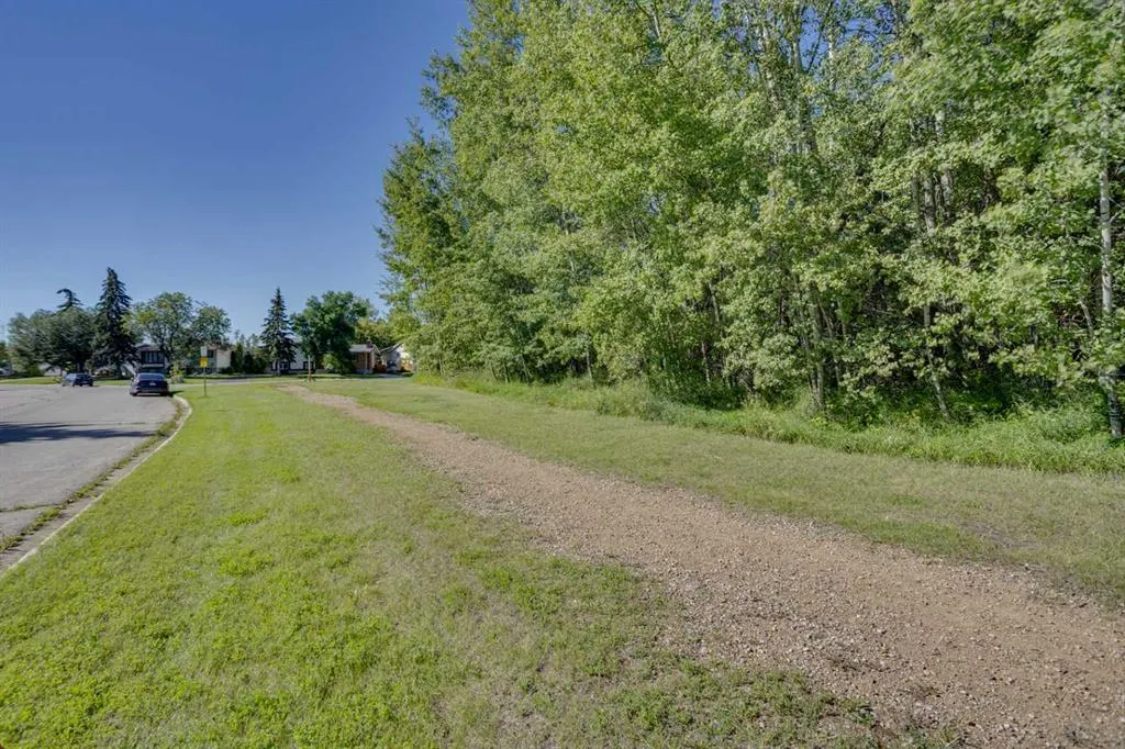 173 Hilltop Crescent
