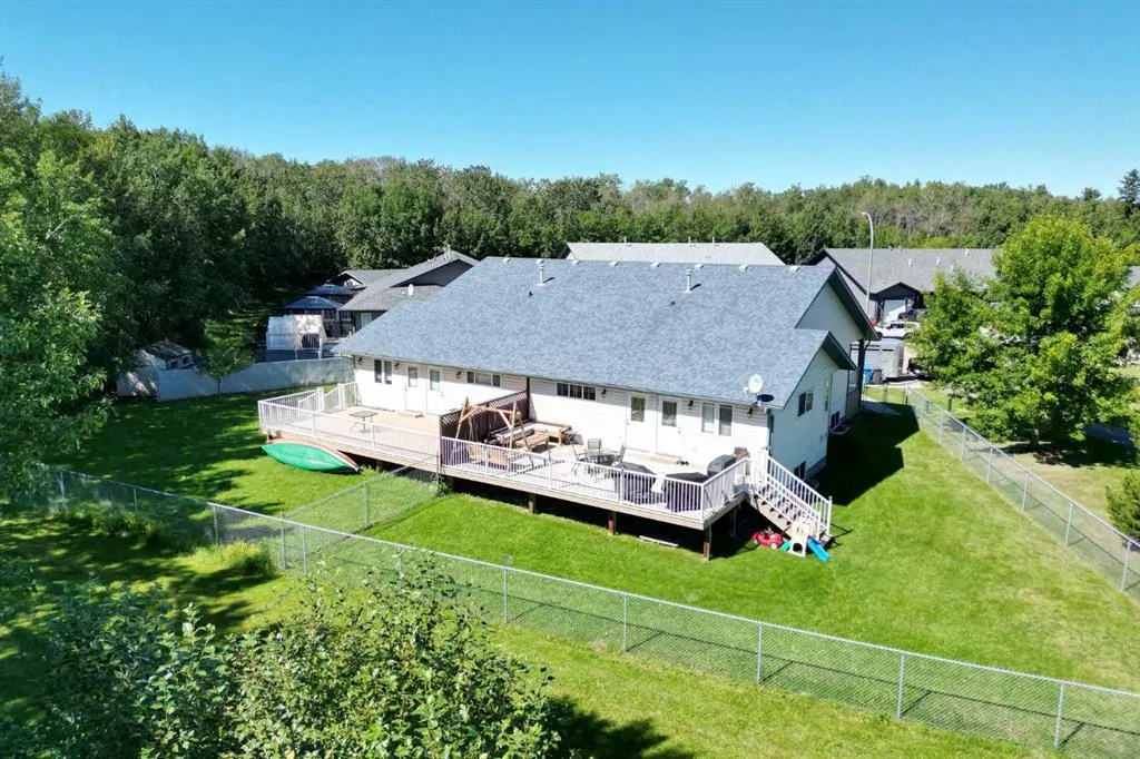 5515 52 Avenue Close