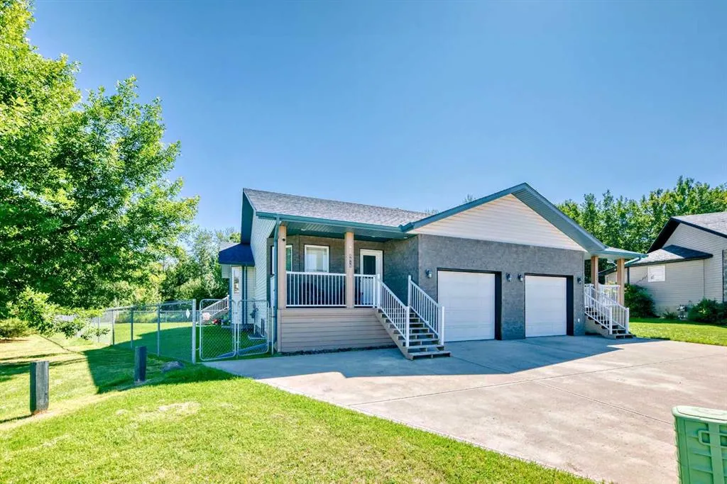 5515 52 Avenue Close