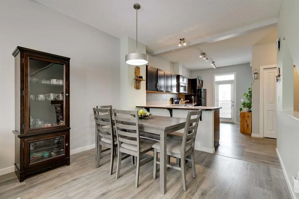 106 New Brighton Point SE