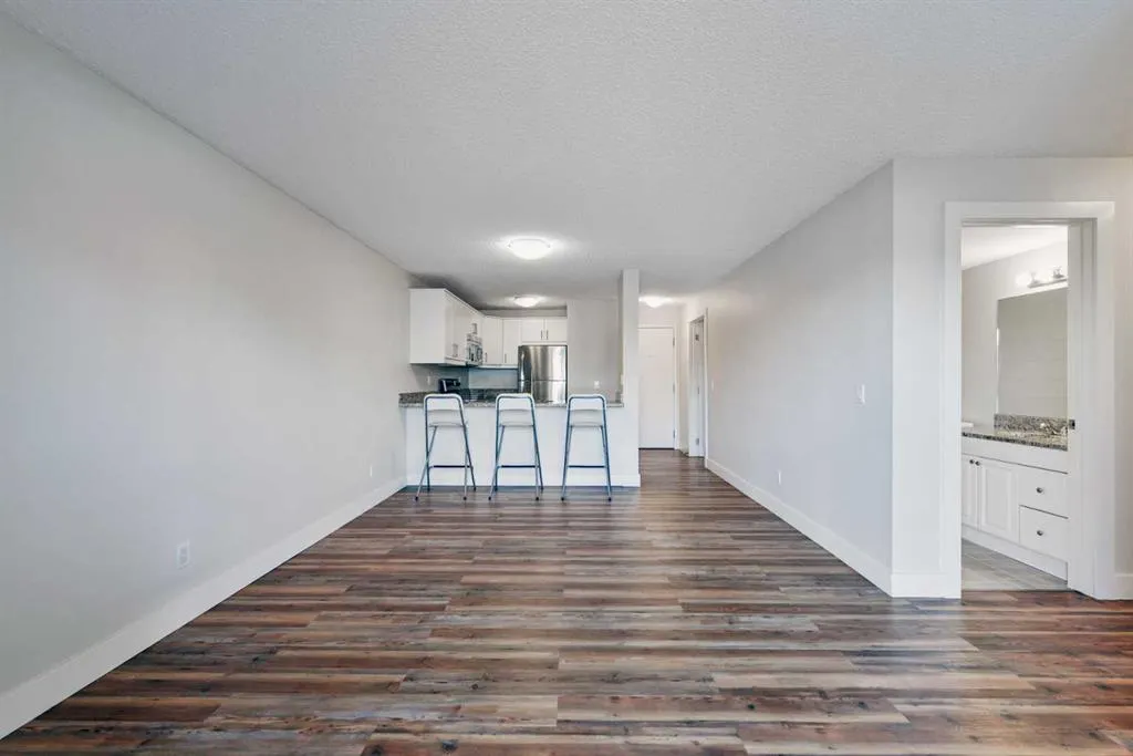 1915 26 Street SW, #203