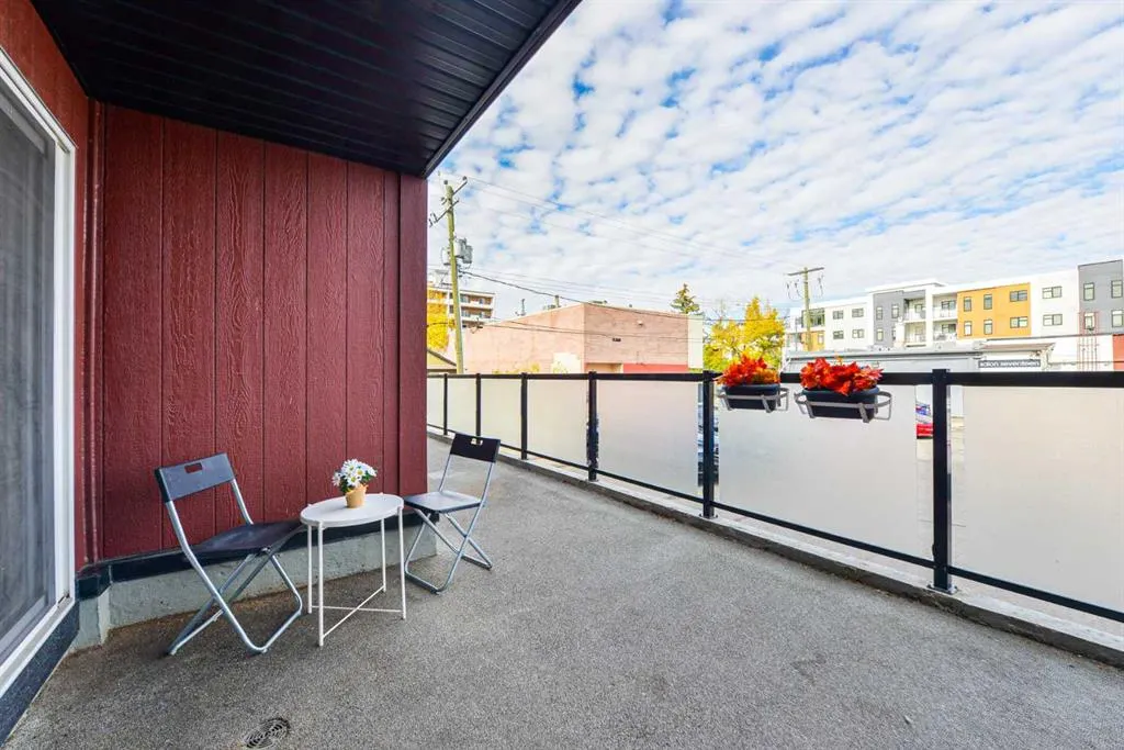 1915 26 Street SW, #203