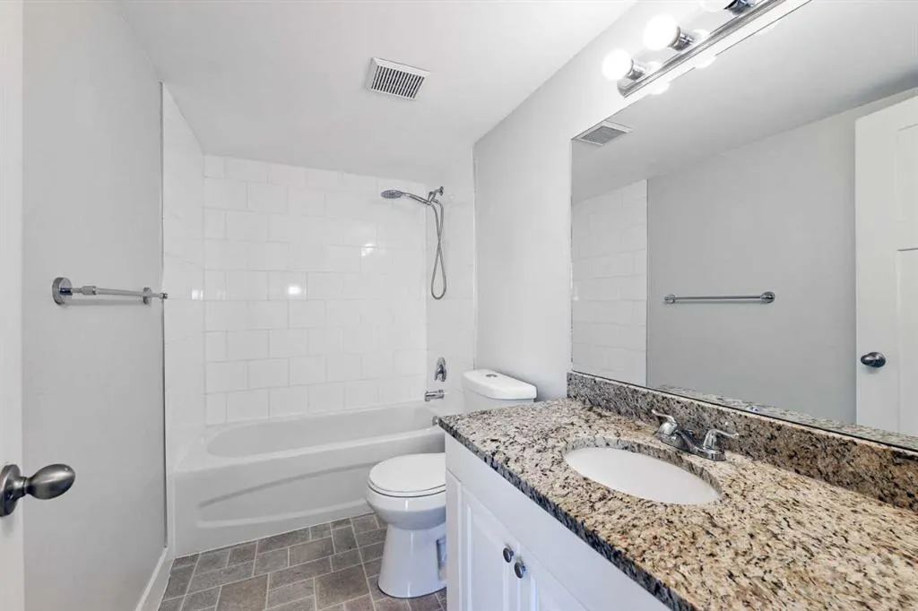 1915 26 Street SW, #203