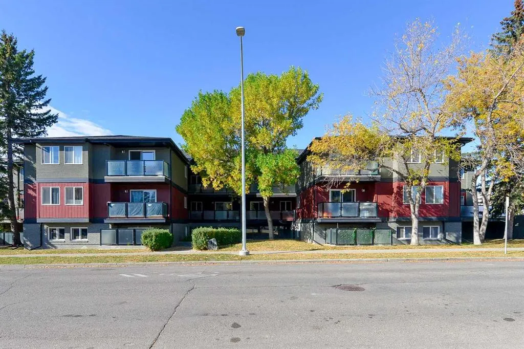 1915 26 Street SW, #203