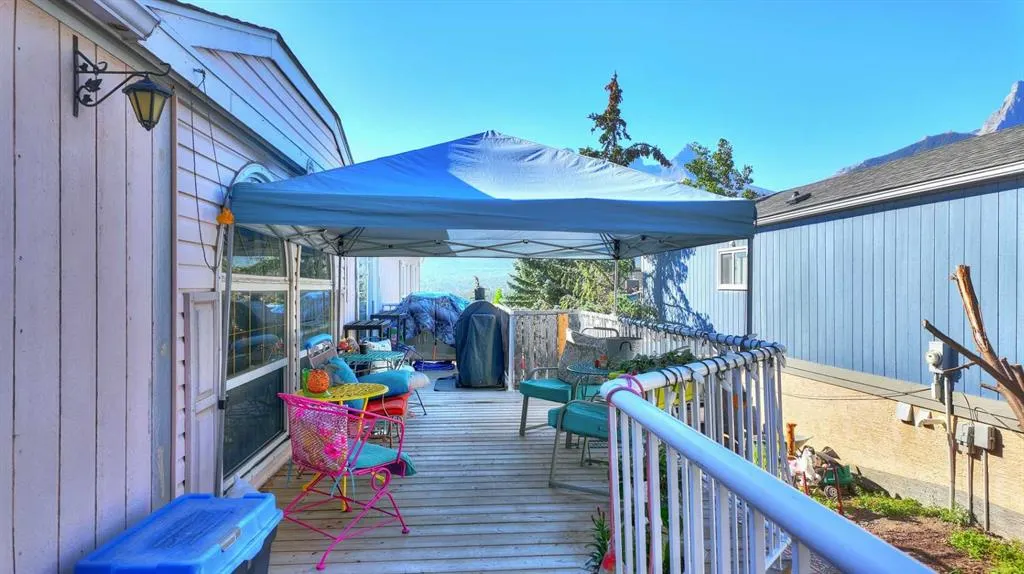 46 Grotto Way