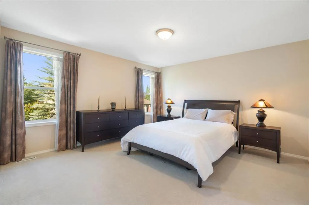 35 Valley Stream Manor NW