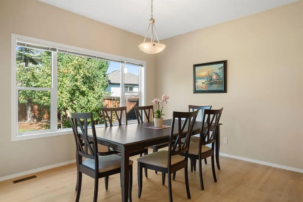 35 Valley Stream Manor NW