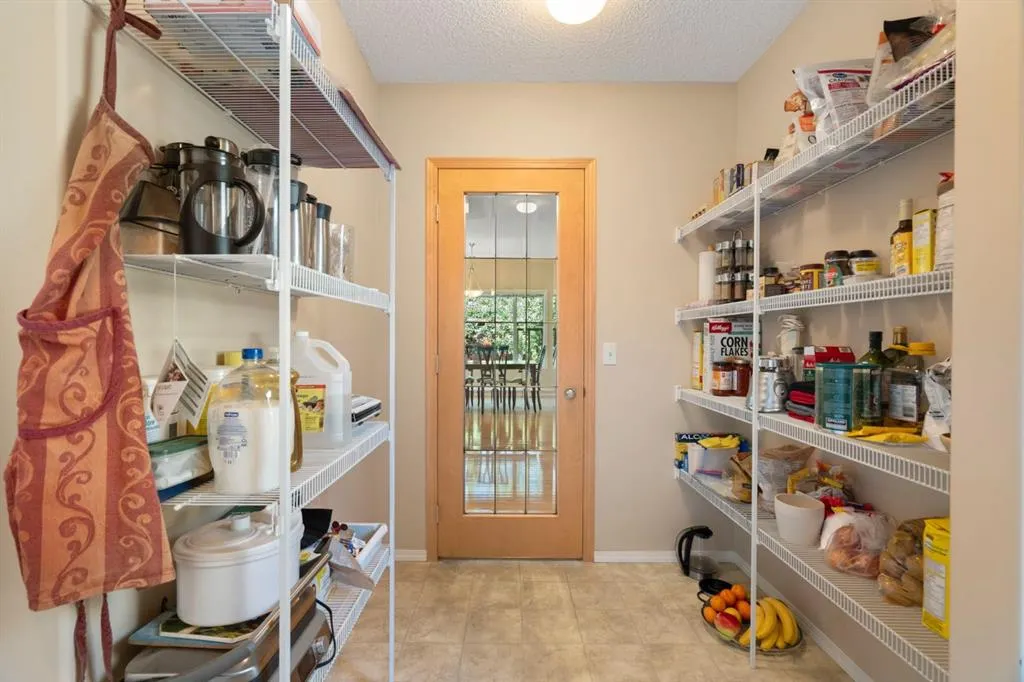 35 Valley Stream Manor NW