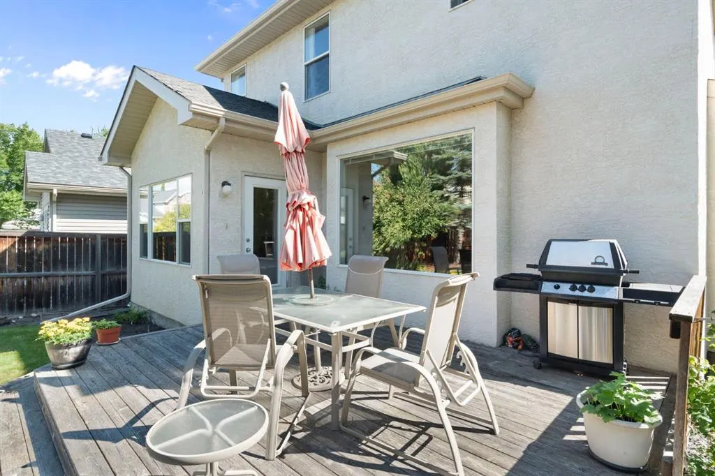 35 Valley Stream Manor NW