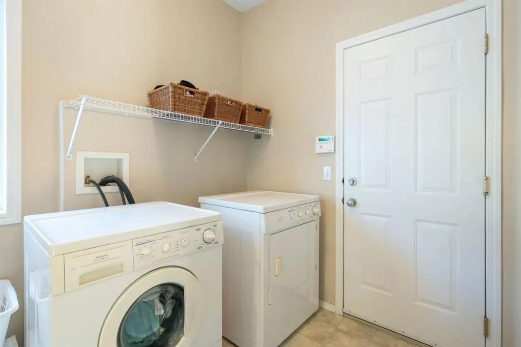 35 Valley Stream Manor NW