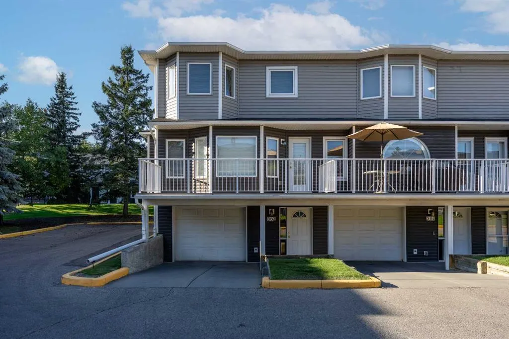 362 Regal Park NE