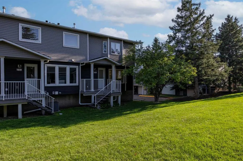 362 Regal Park NE