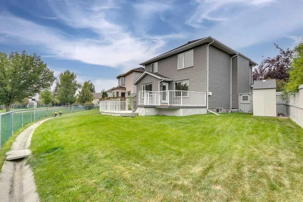 54 Somerset Way SW