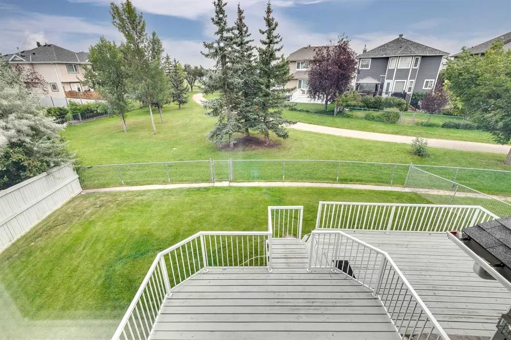 54 Somerset Way SW