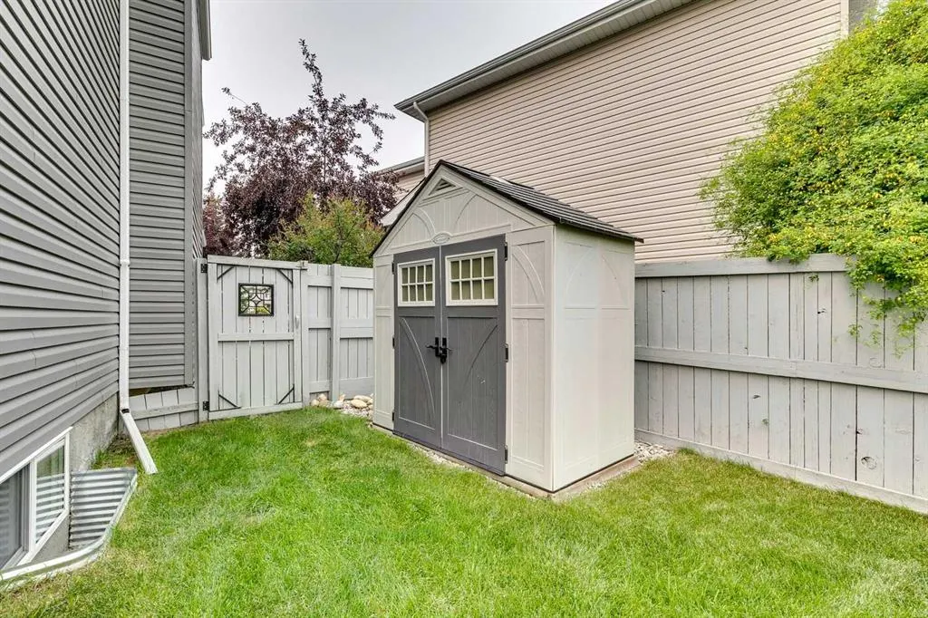 54 Somerset Way SW