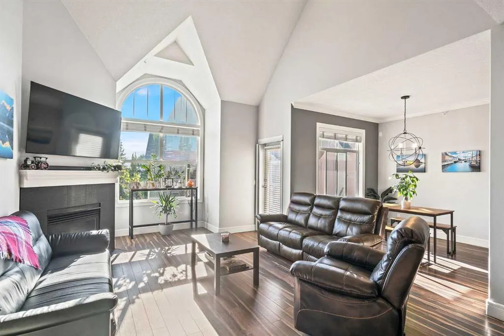 2320 Erlton Street SW, #407