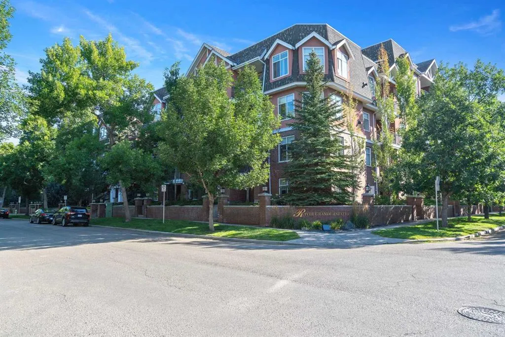 2320 Erlton Street SW, #407