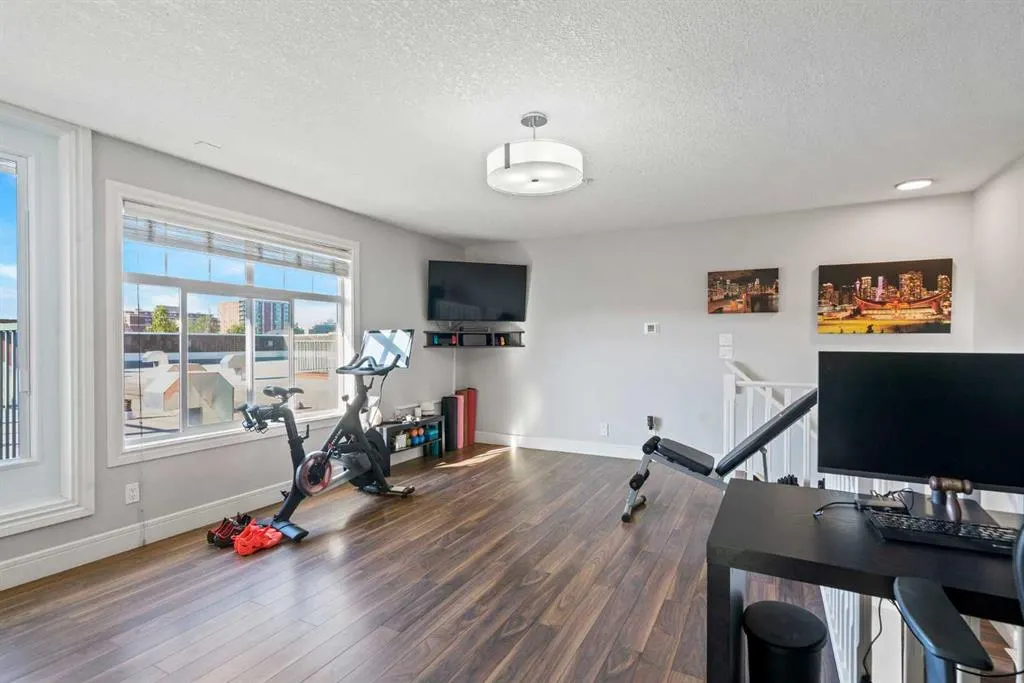 2320 Erlton Street SW, #407