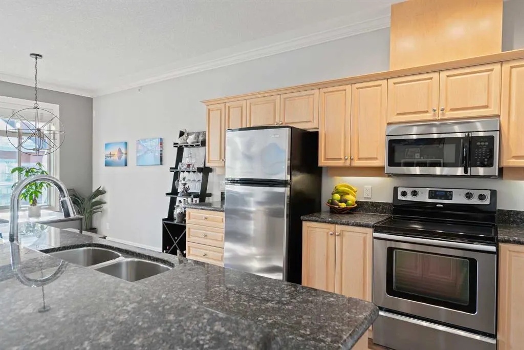 2320 Erlton Street SW, #407