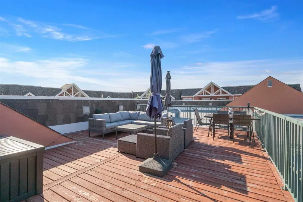 2320 Erlton Street SW, #407
