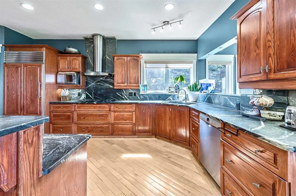 418066 48 Street W