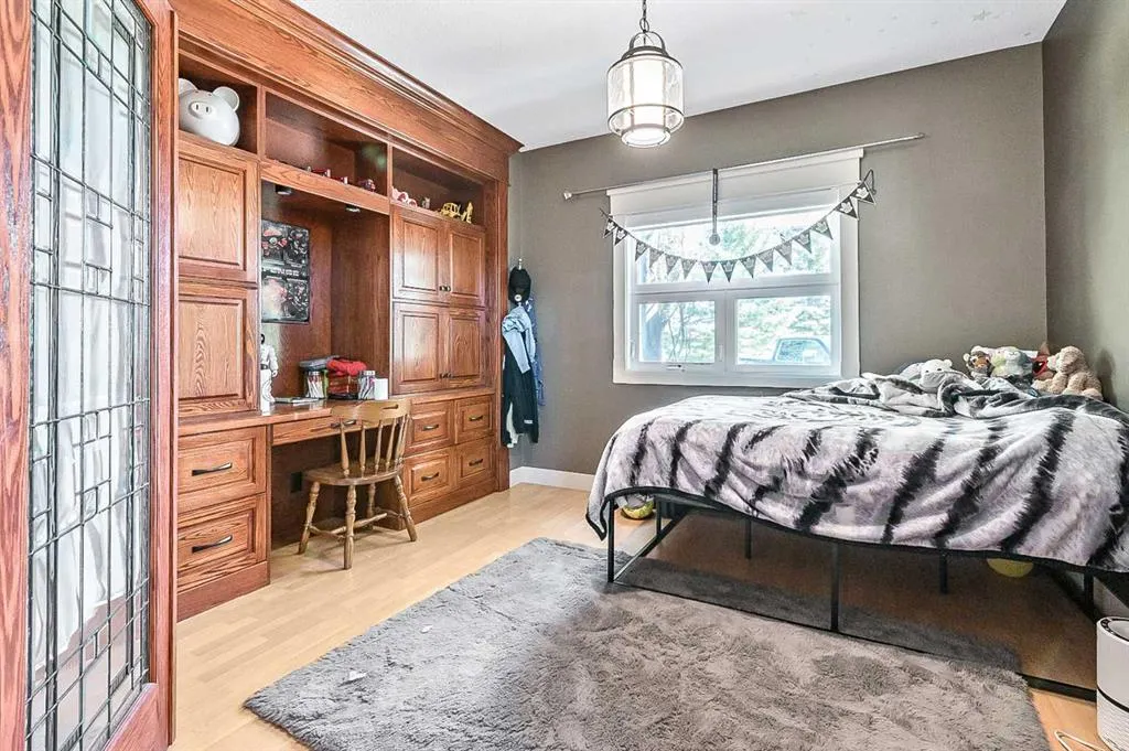 418066 48 Street W