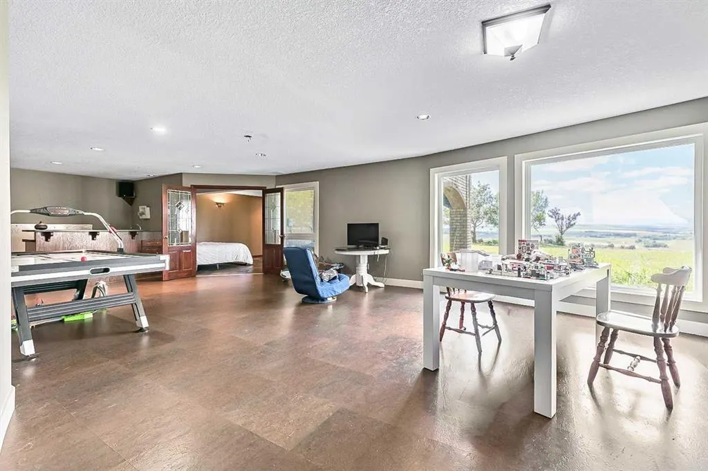 418066 48 Street W