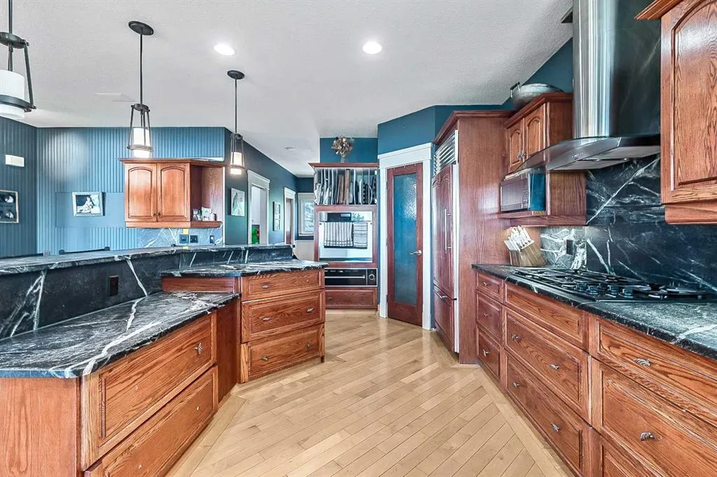 418066 48 Street W