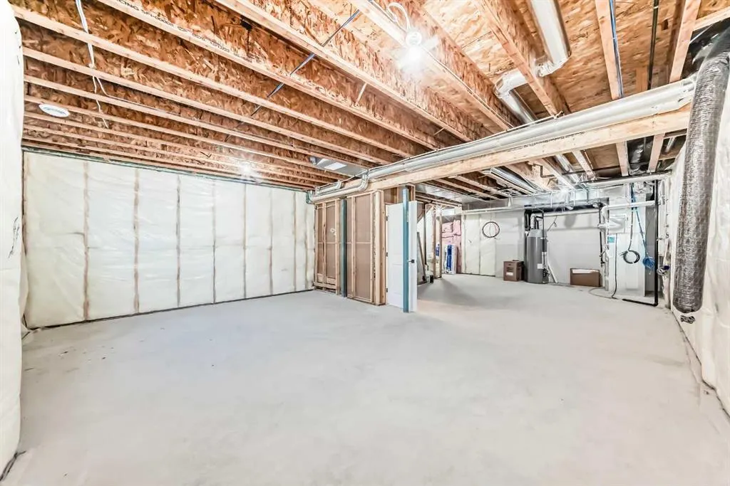 12 Magnolia Crescent SE