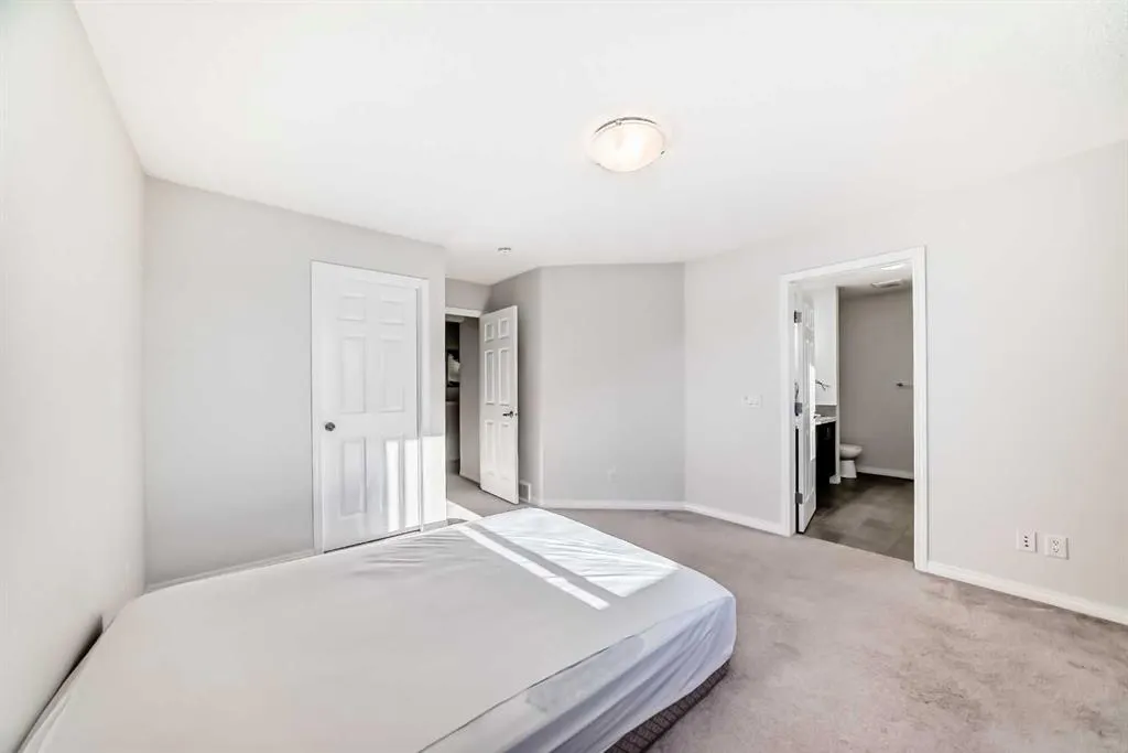 114 Walgrove Green SE