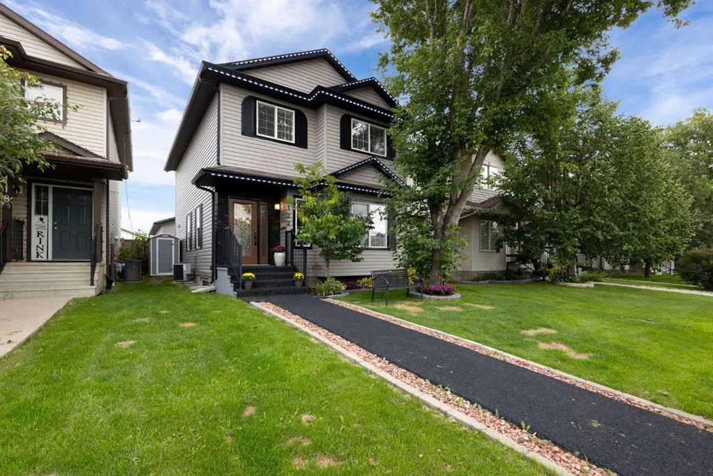 122 Rattlepan Creek Crescent