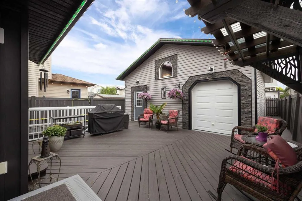 122 Rattlepan Creek Crescent