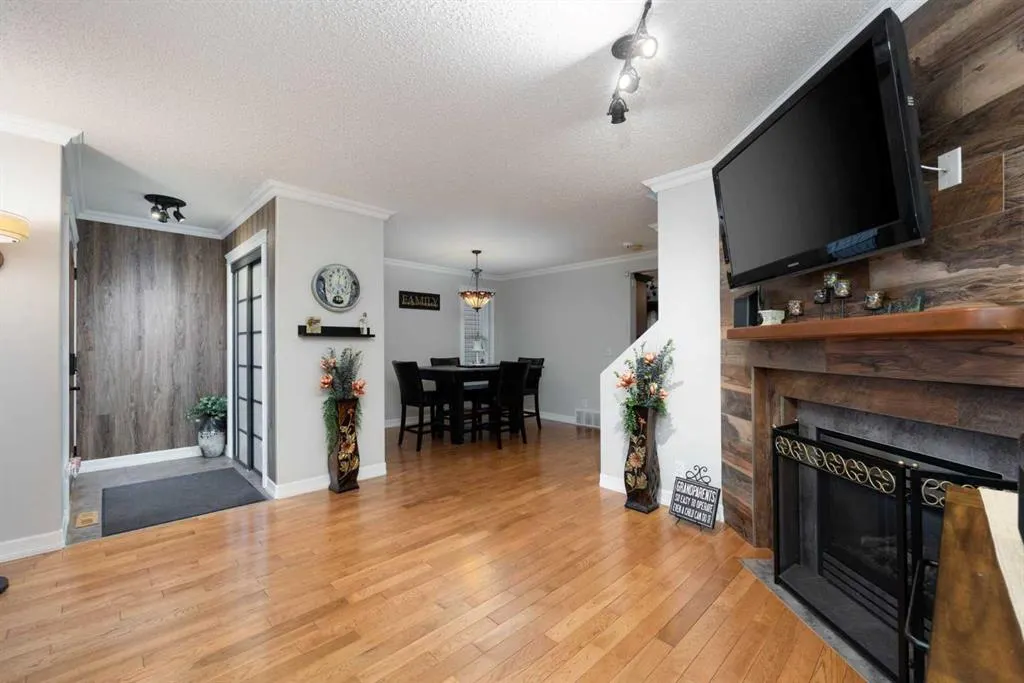 122 Rattlepan Creek Crescent