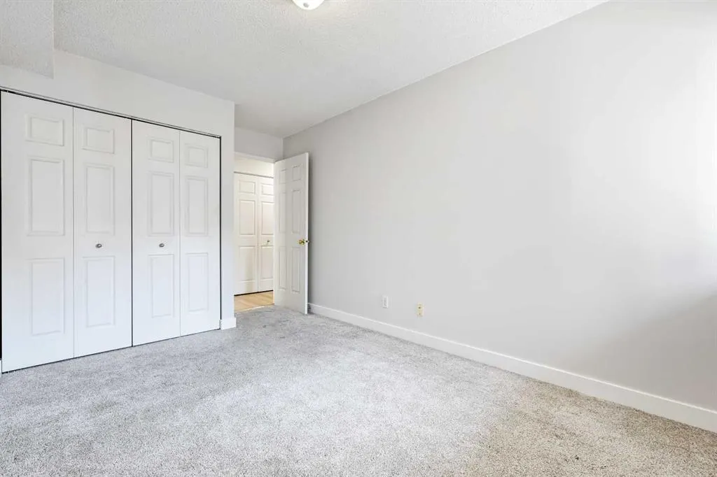 732 57 Avenue SW, #305