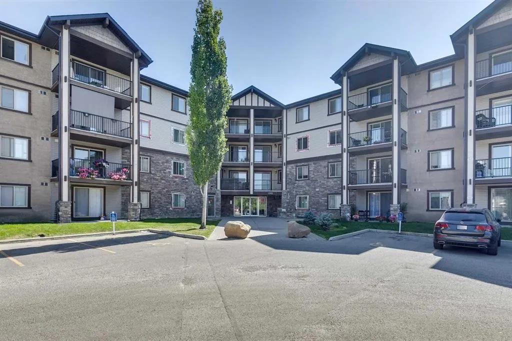 60 Panatella Street NW, #1413